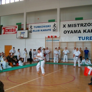 X Mistrzostwa Polski Oyama Karate Turek 2004  (17)