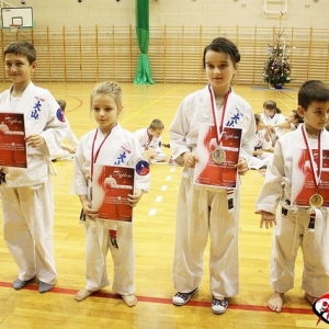 Rodzinne Mikolajki z OYAMA Karate 2013 (21)