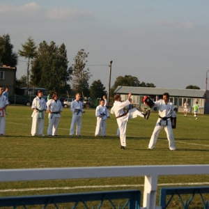Pokaz Karate Brudzew 2007 (16)